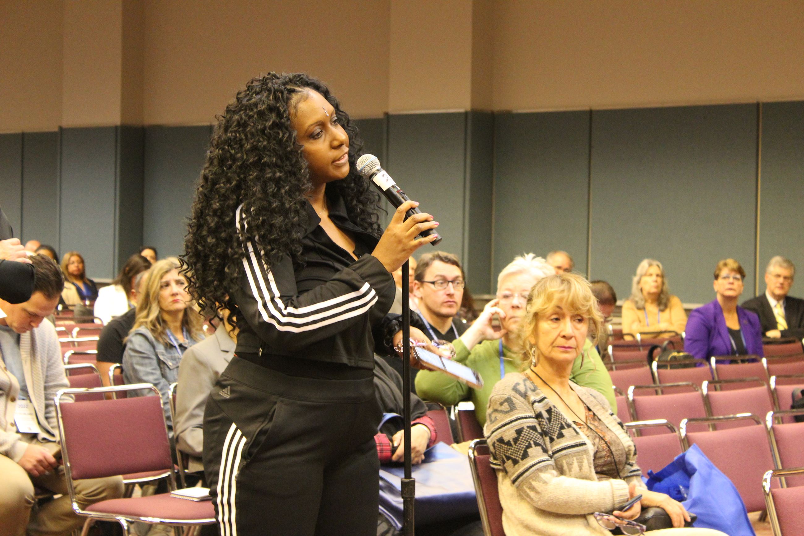 Asking questions at the Cannabis Applications & Considerations session